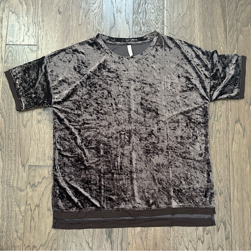 NWOT Wishlist brown velvet top size large